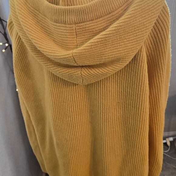 Torrid - Yellow Sweater Hoodie - Size 0 (Lrg/10) EUC - Picture 4 of 4